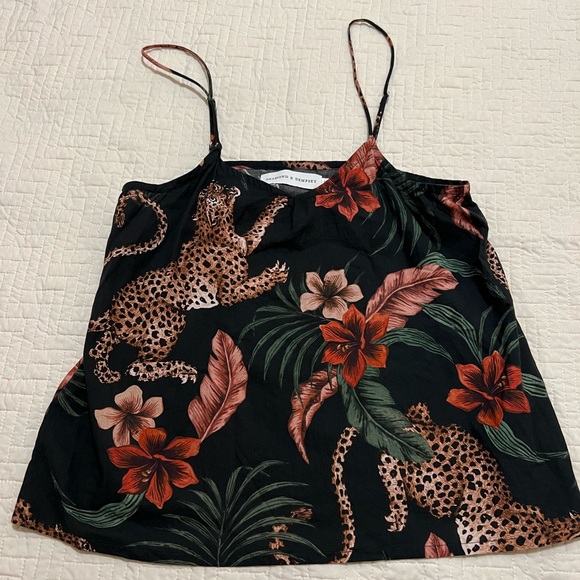 Desmond & Dempsey Soleia Leopard Print
Cami Top Size XS - Picture 2 of 9